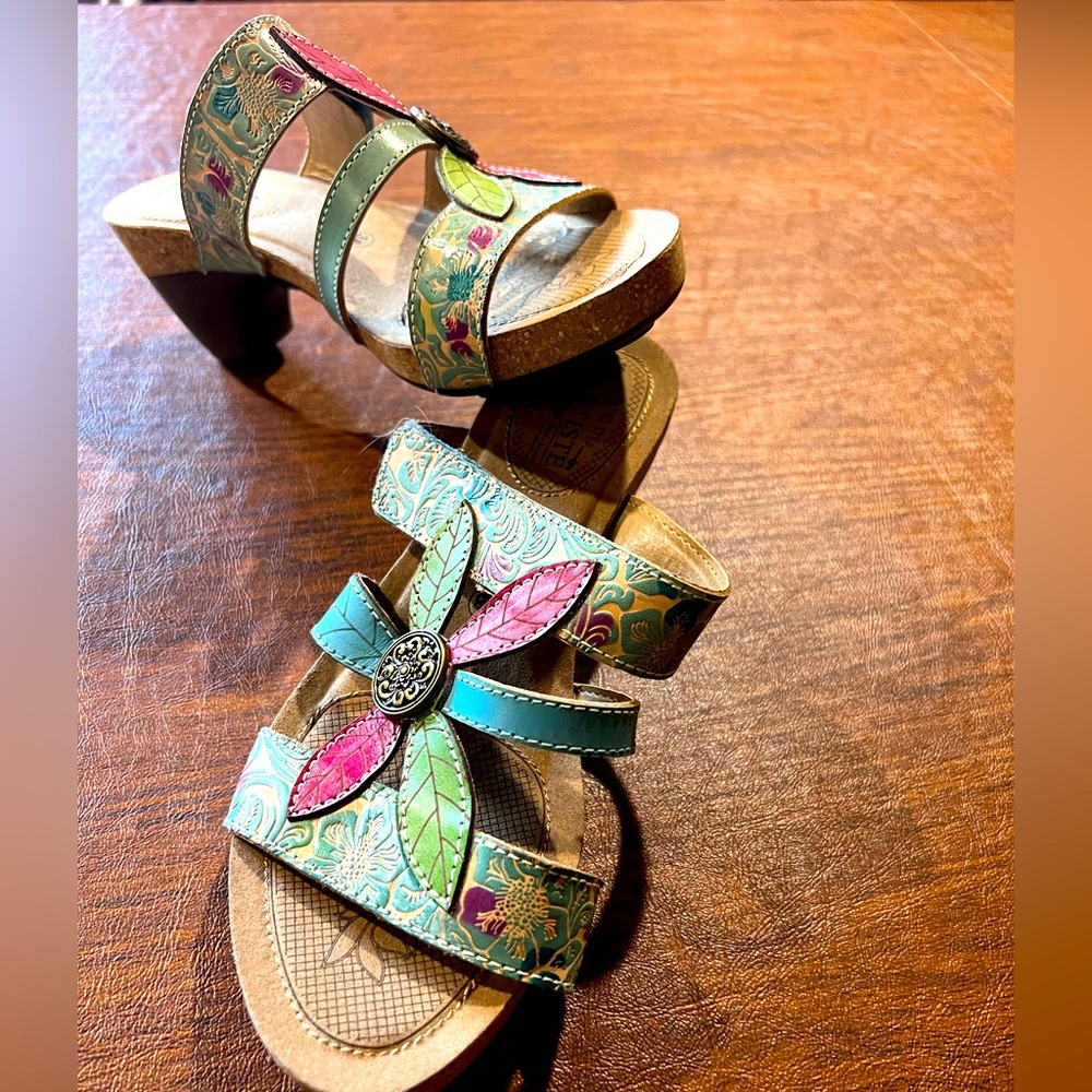 L’Artiste Denita Sky Sandals by Spring Step
